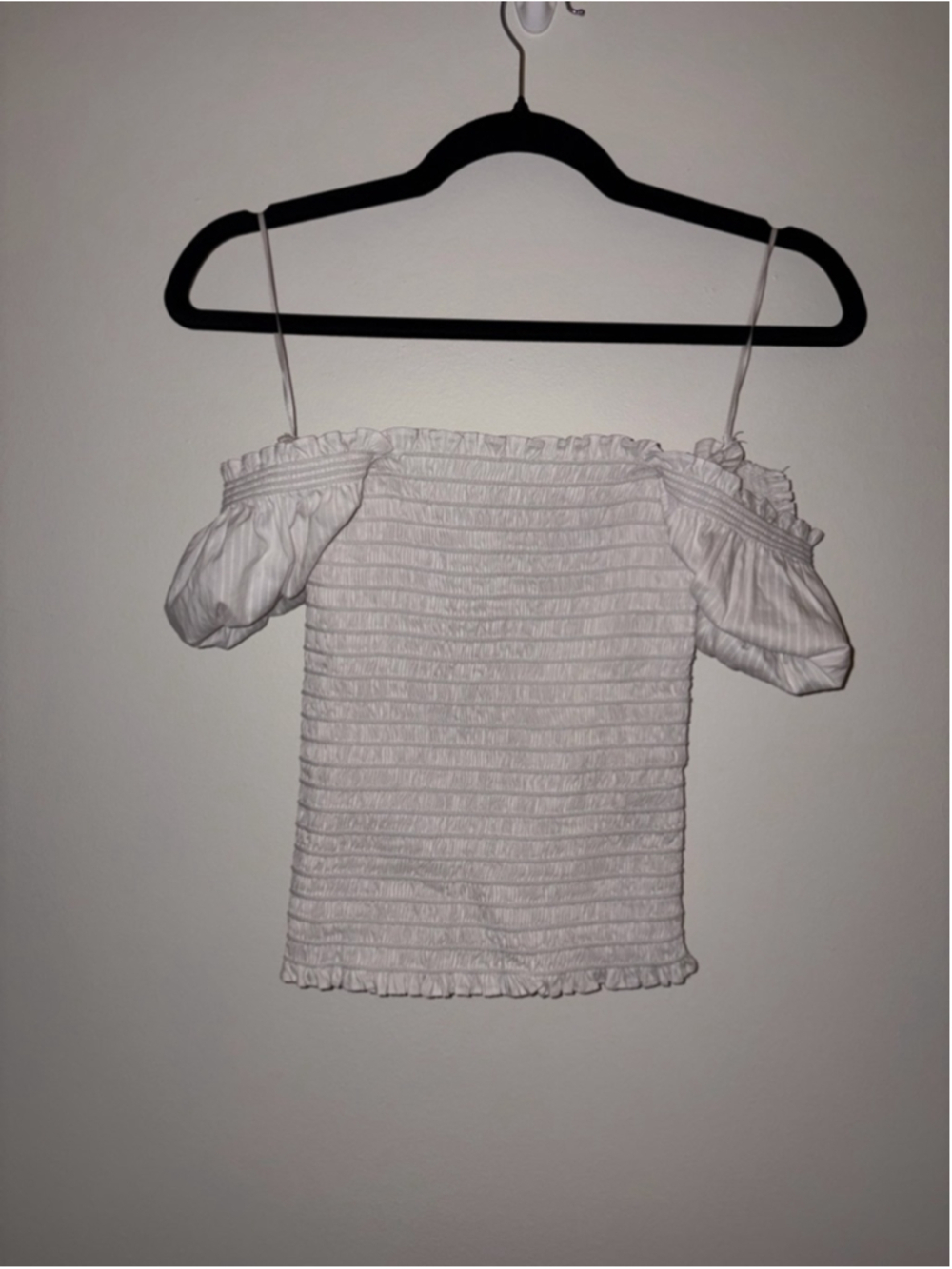 Women's LALIGNE White Smocked Off-Shoulder Crop Top XS